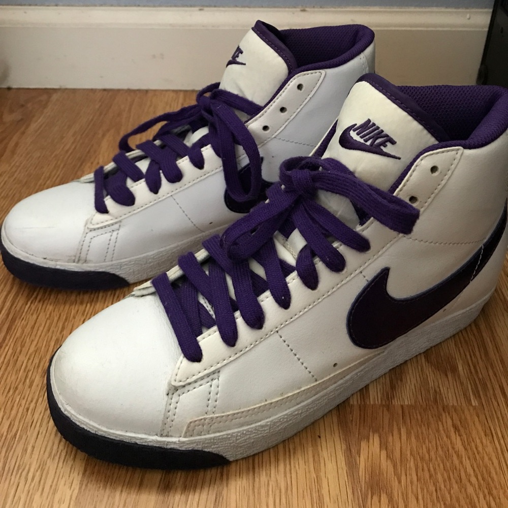 Nike blazers purple and white