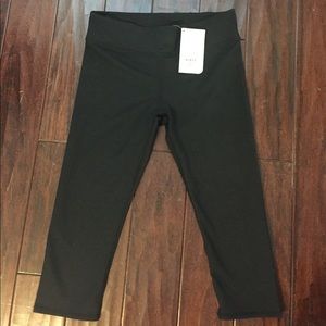 New with tags FABLETICS crops!
