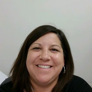 Meet your Posher, Leigh