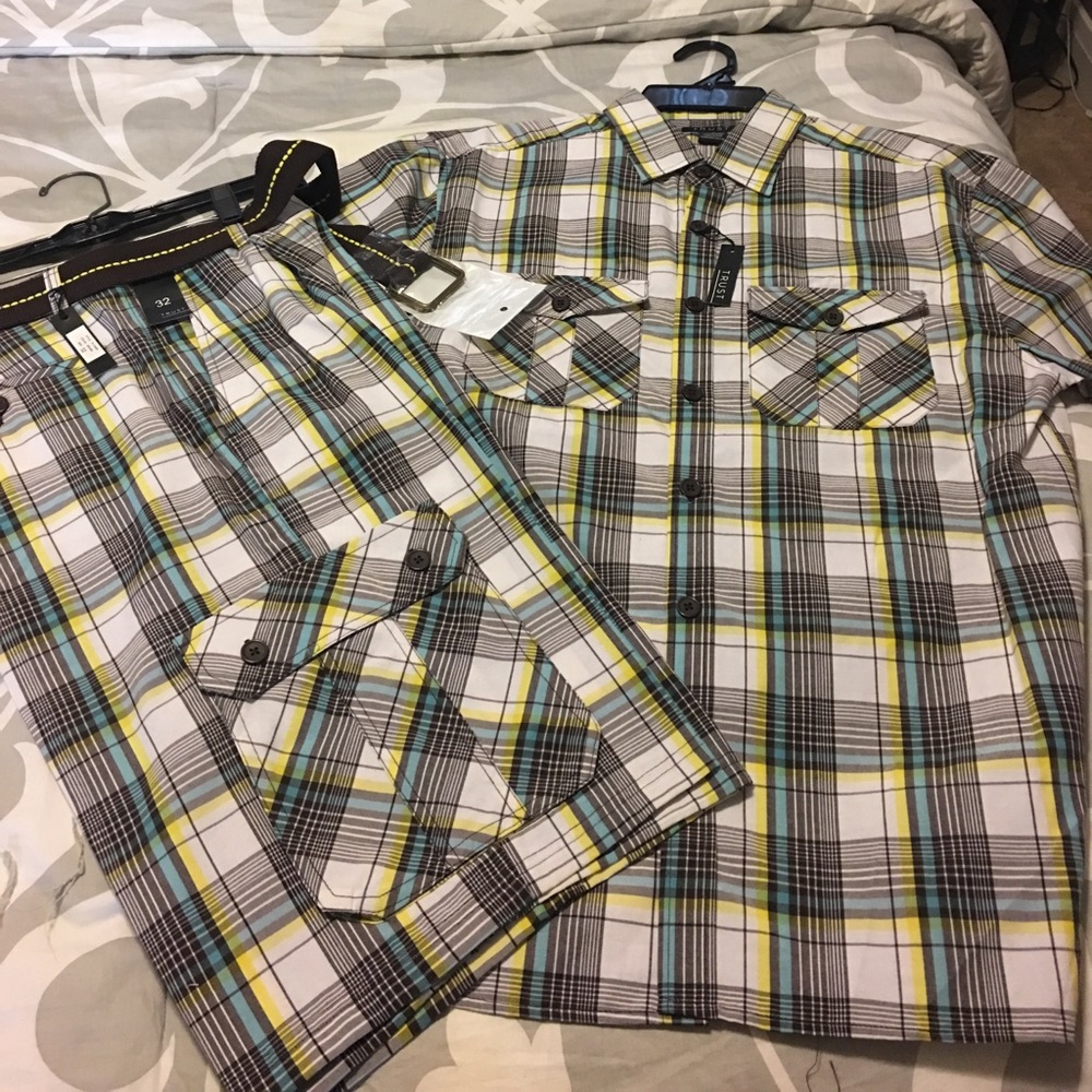 Trust shirt/short combo.