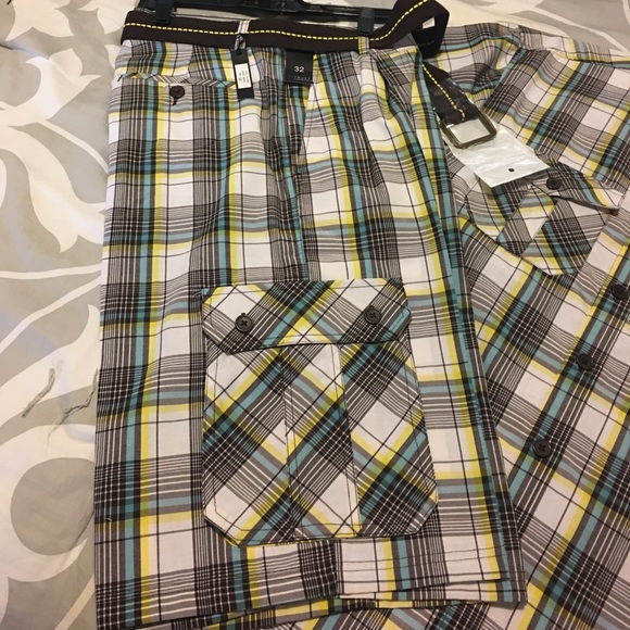 Trust shirt/short combo. - Picture 2 of 3