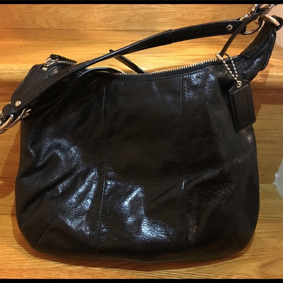 Coach black leather crossbody - Picture 2 of 6