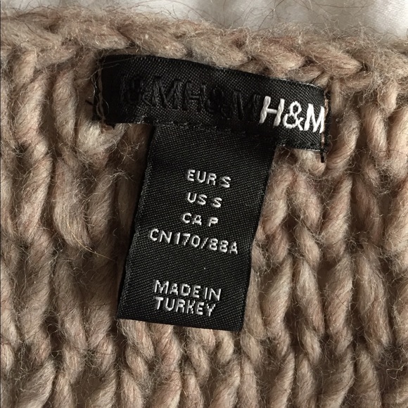 H&M Oversized Short-Sleeve Sweater - Picture 4 of 6