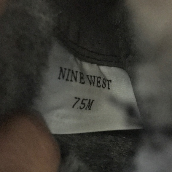 NWOB Nine West Black Suede Fur Wedge Booties - Picture 8 of 8