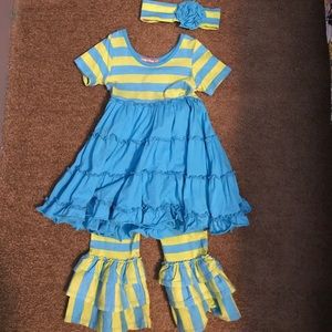 Jelly the pug 3 piece outfit.