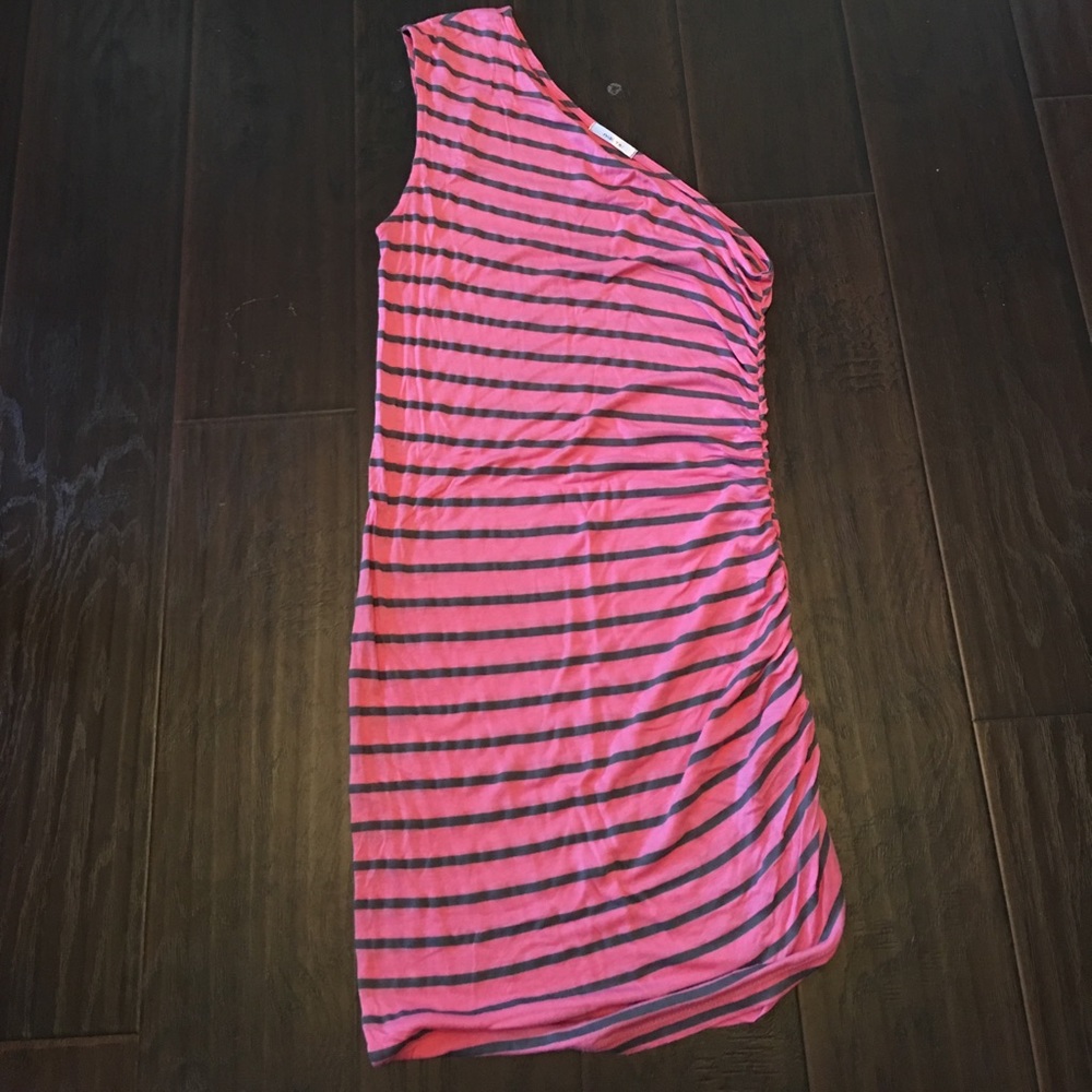 Large slinky peach gray striped dress euc
