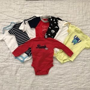 Carter's 12 mo baby boy onesies bundle of 8