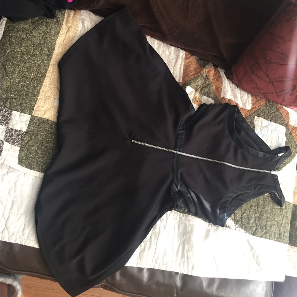 Forever 21 Little Black Dress size medium - Picture 2 of 2