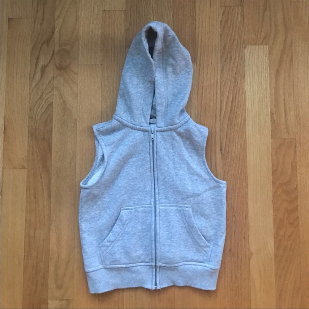 H&M Boy’s Sleeveless Sweatshirt