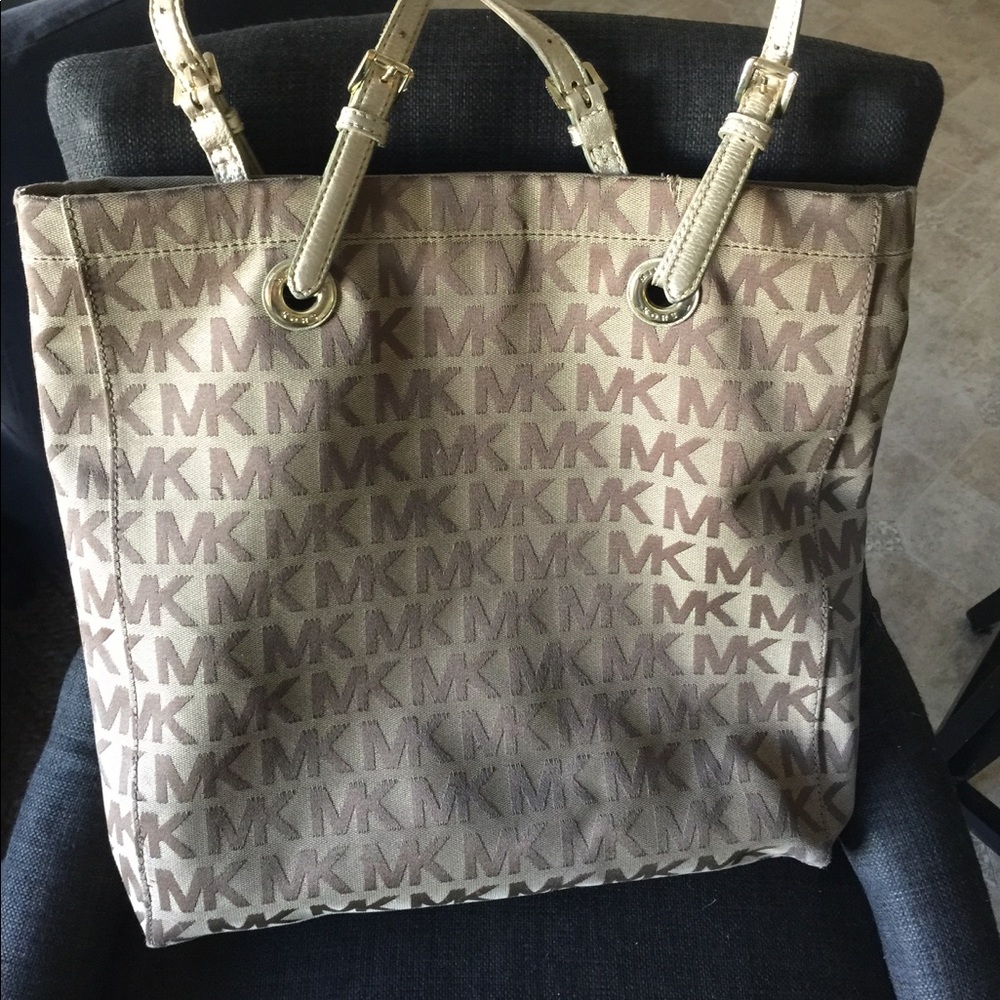 Michael Kors Tote