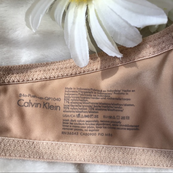 Calvin Klein push-up bra - Picture 2 of 5