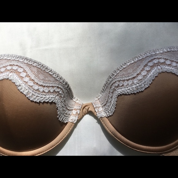 Calvin Klein push-up bra - Picture 3 of 5