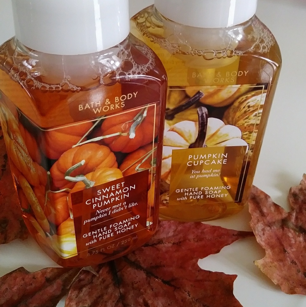 🍁PRICE DROP🍂 B&BW PUMPKIN handsoap bundle