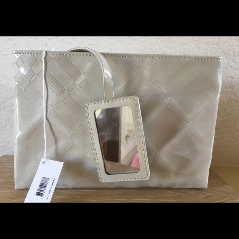 Burberry Fragrance Bag with attached mirror NEW