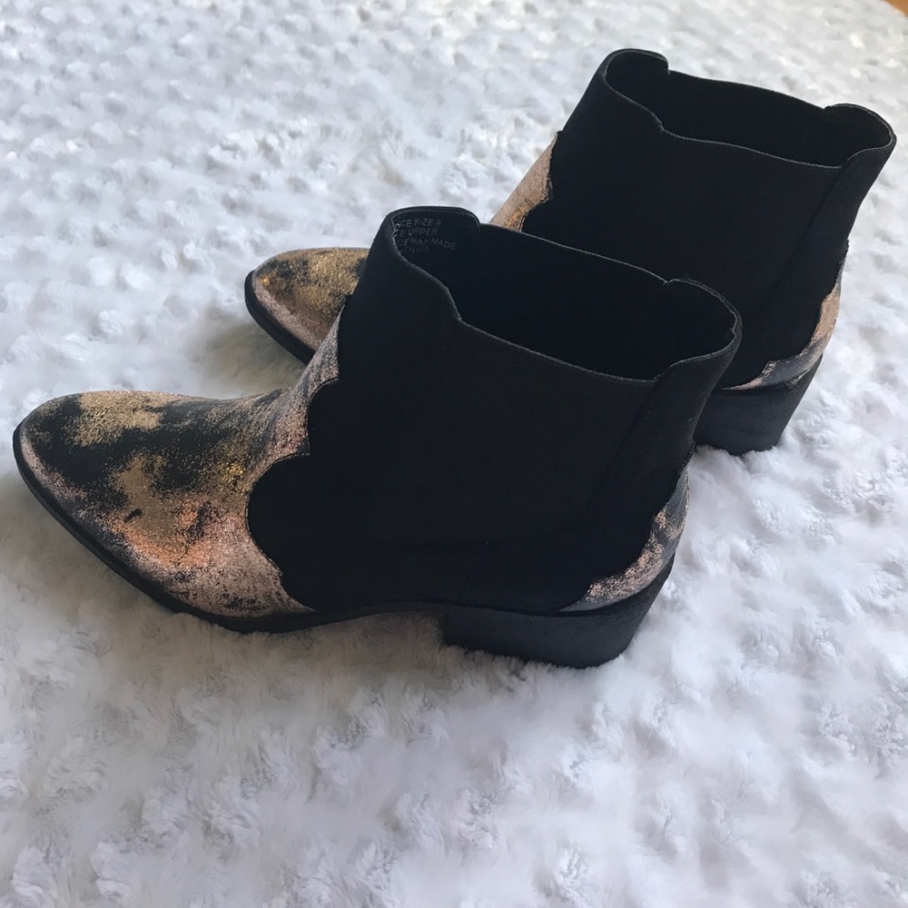Last pair✨New| WESTERN BLACK GOLD FOIL BOOTS - Picture 4 of 8