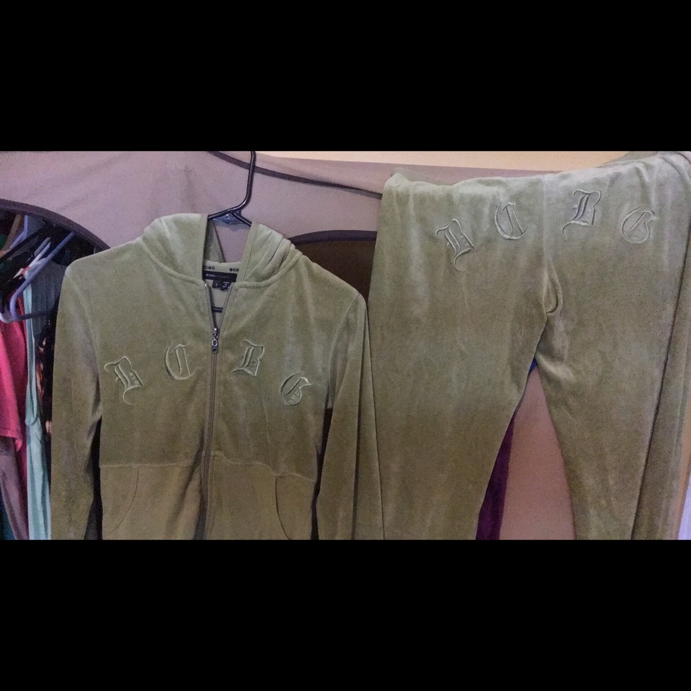 BCBG VELOUR OUTFIT