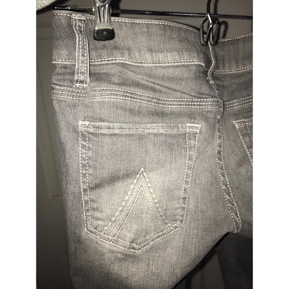 Pants - Jeans - Picture 8 of 8