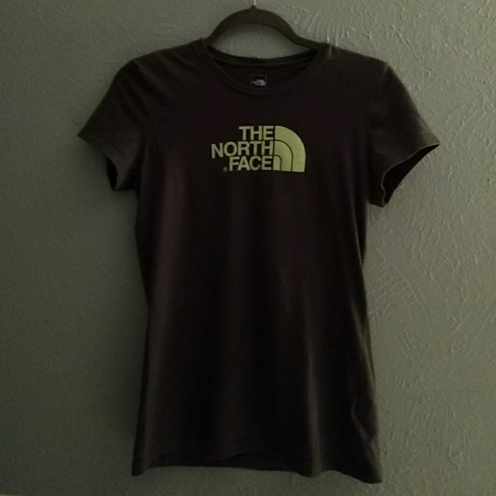 North Face tee