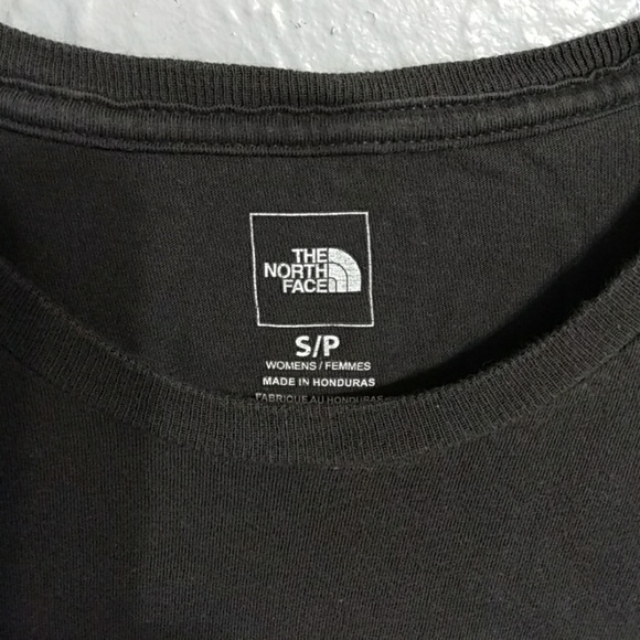 North Face tee - Picture 2 of 3