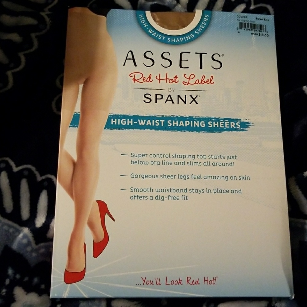 Assets red hot label by Spanx