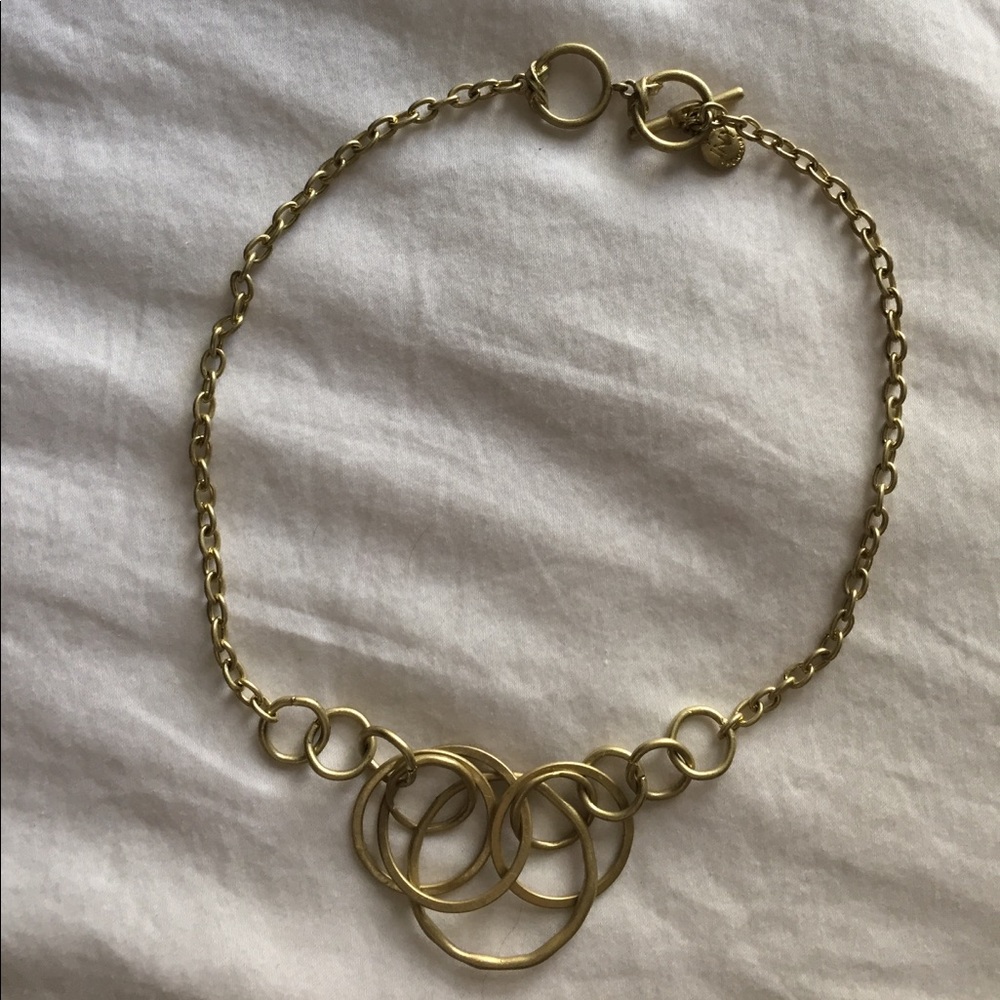 Interlocking Hoop Necklace