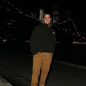 Meet your Posher, Josue