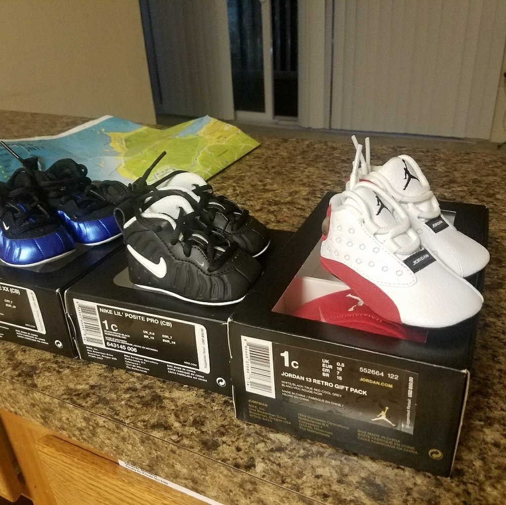 Bundle of jordans foamposite sz1c