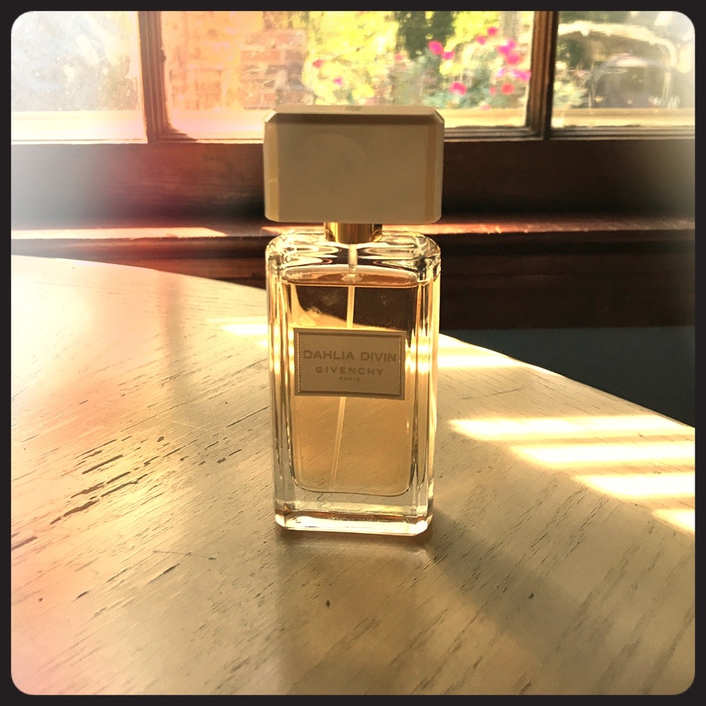 Givenchy Dahlia Divin