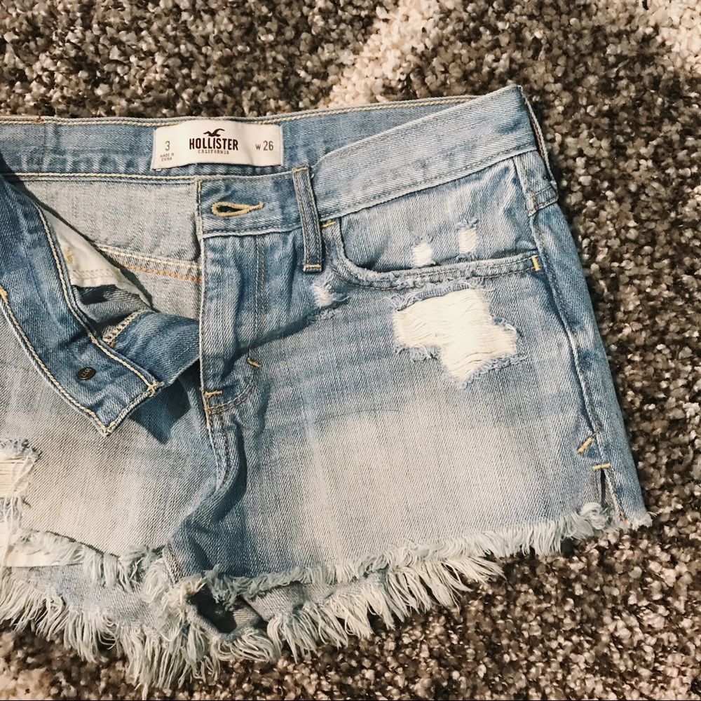 Hollister shorties