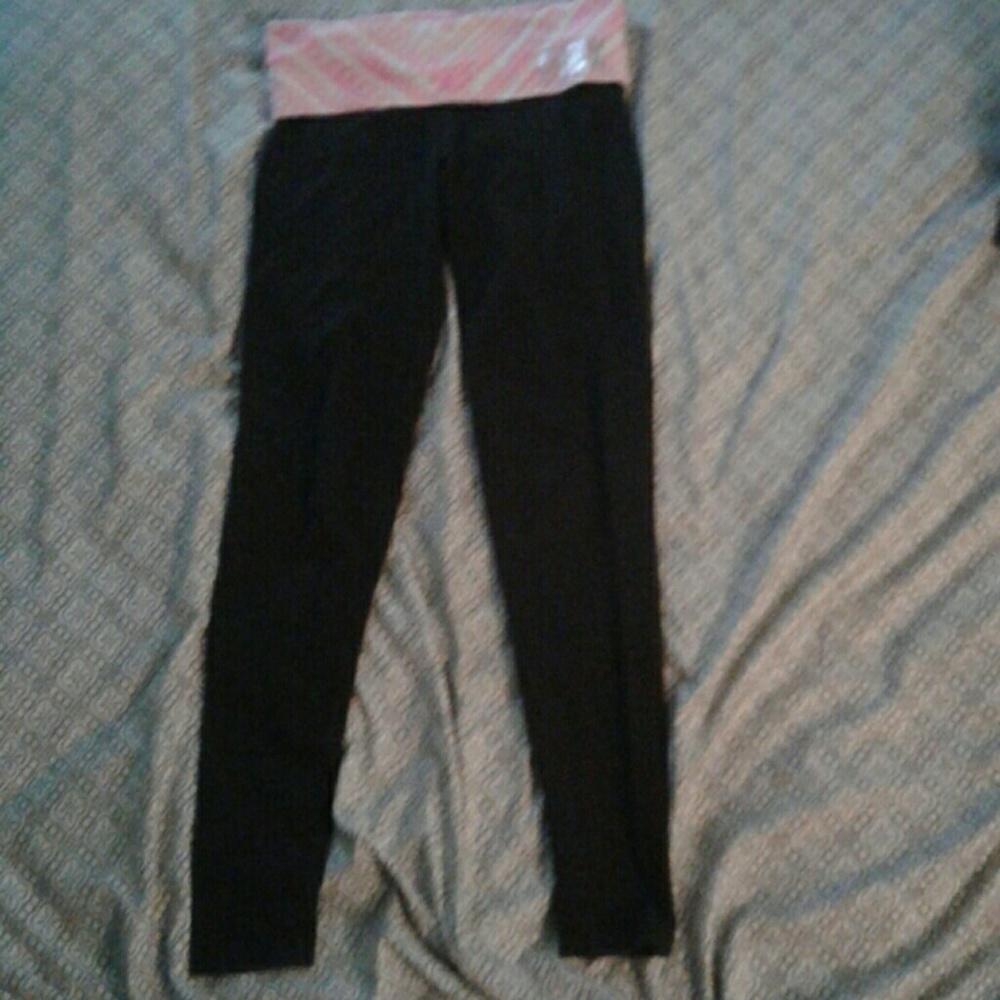 VS Pink leggings
