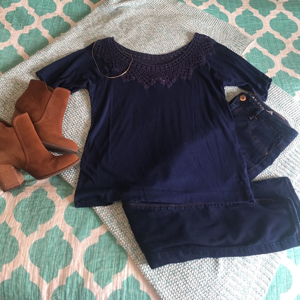 American eagle blue top