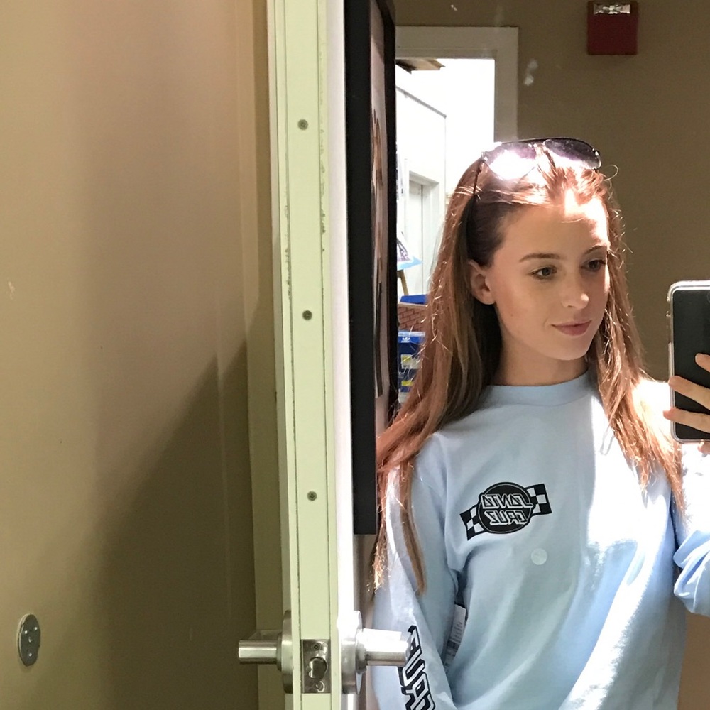 Meet your Posher, Jessica