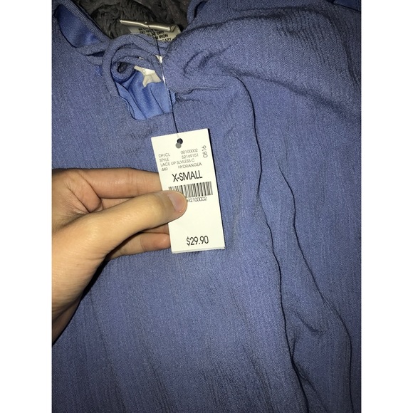 Dress - Picture 5 of 6