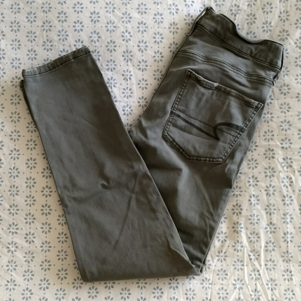 American Eagle Tomgirl pants military green