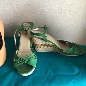 Candies green wedge