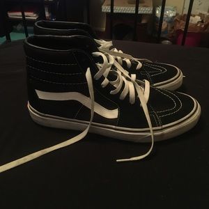 Sk8t high top vans 😍