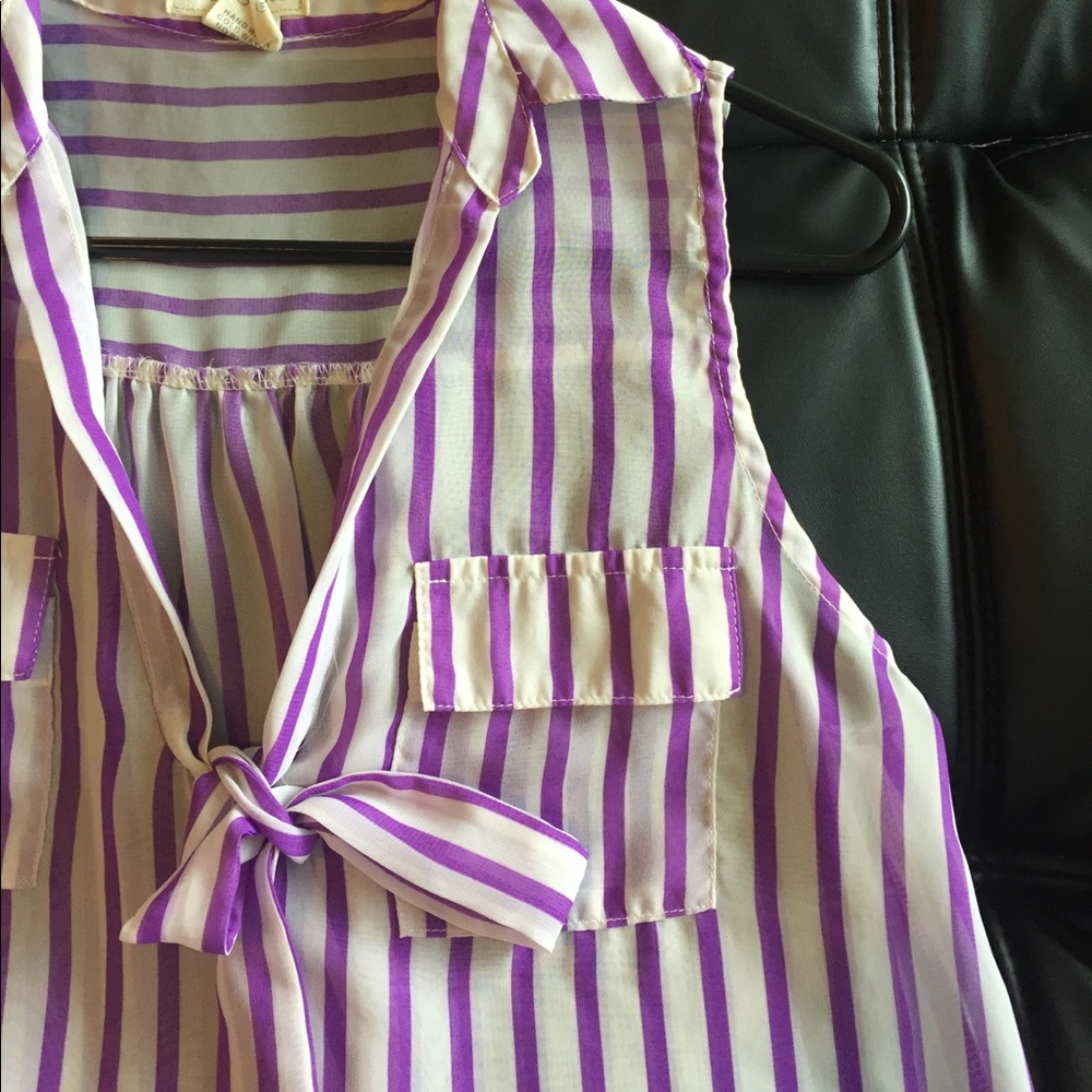 Flowy Striped Tank Top - Picture 2 of 2