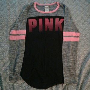 VS Pink long sleeve shirt