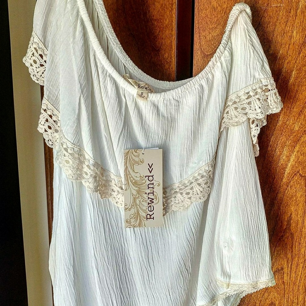 🆕*REWIND* boho top