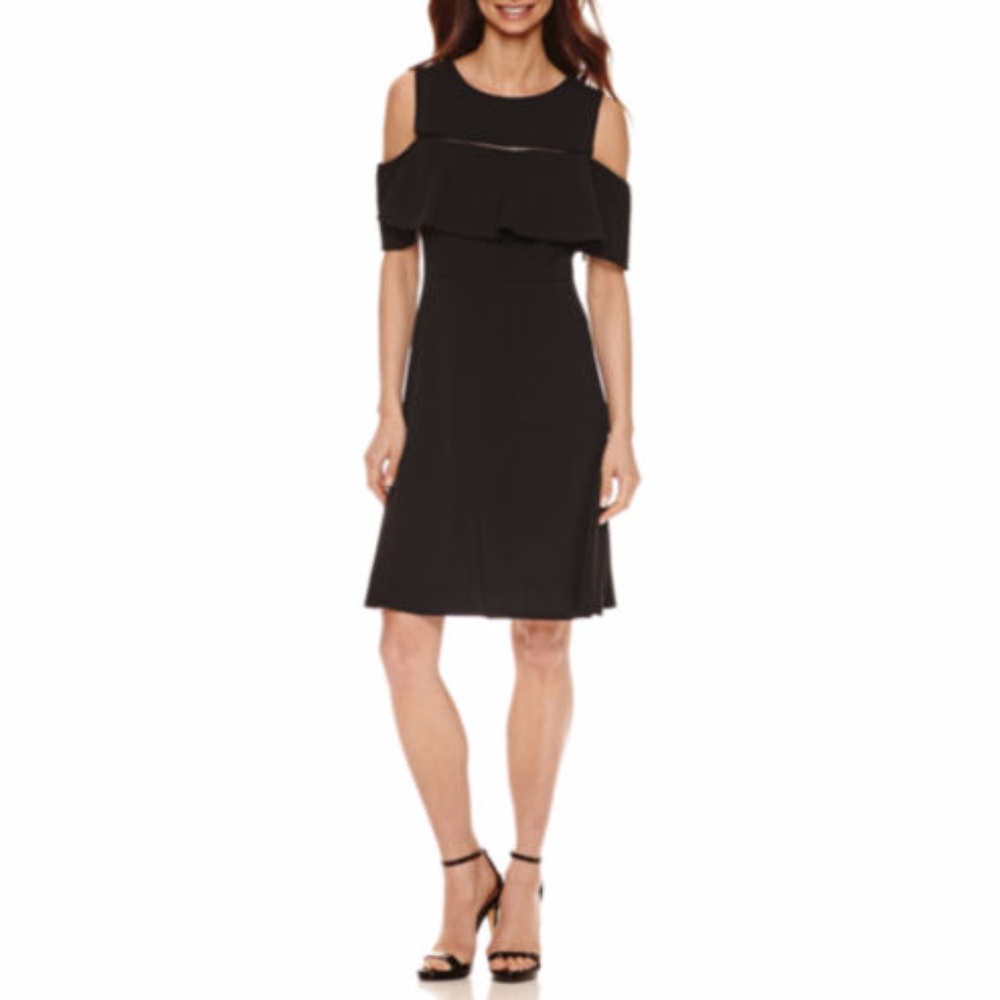 Alyx Short Sleeve Cold Shoulder A-Line Dress