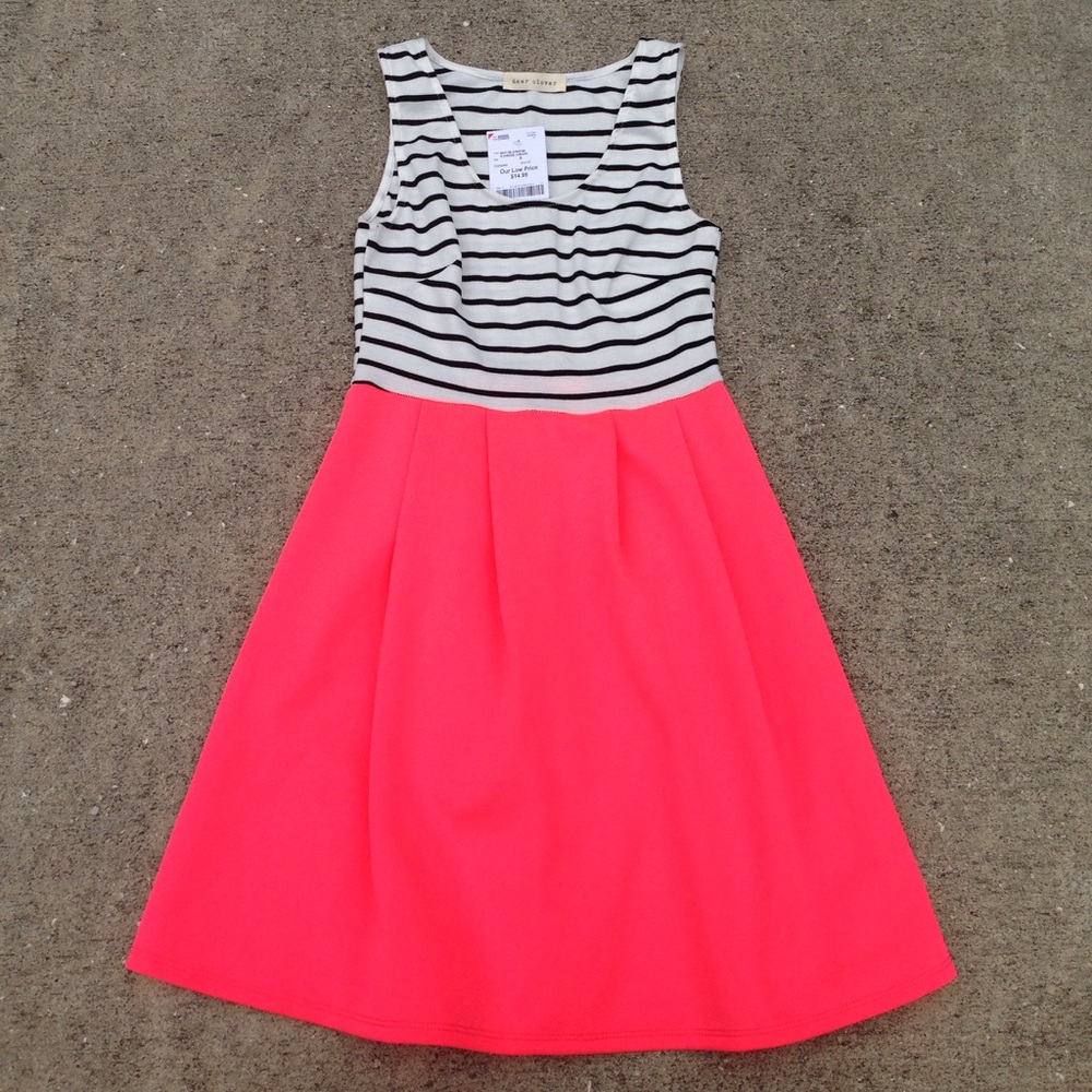 Neon pink, Fit and flare dress. Juniors Small