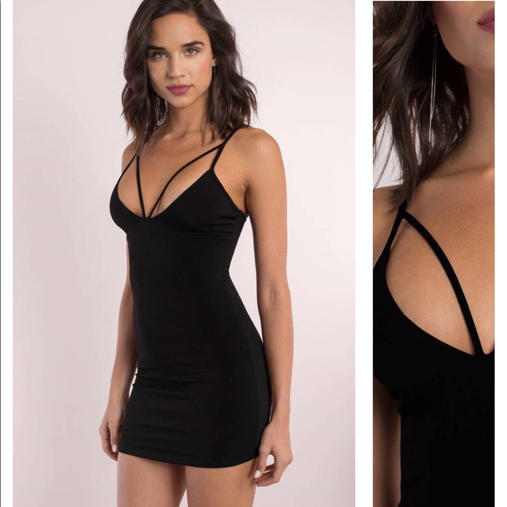Cute bodycon black dress - size small