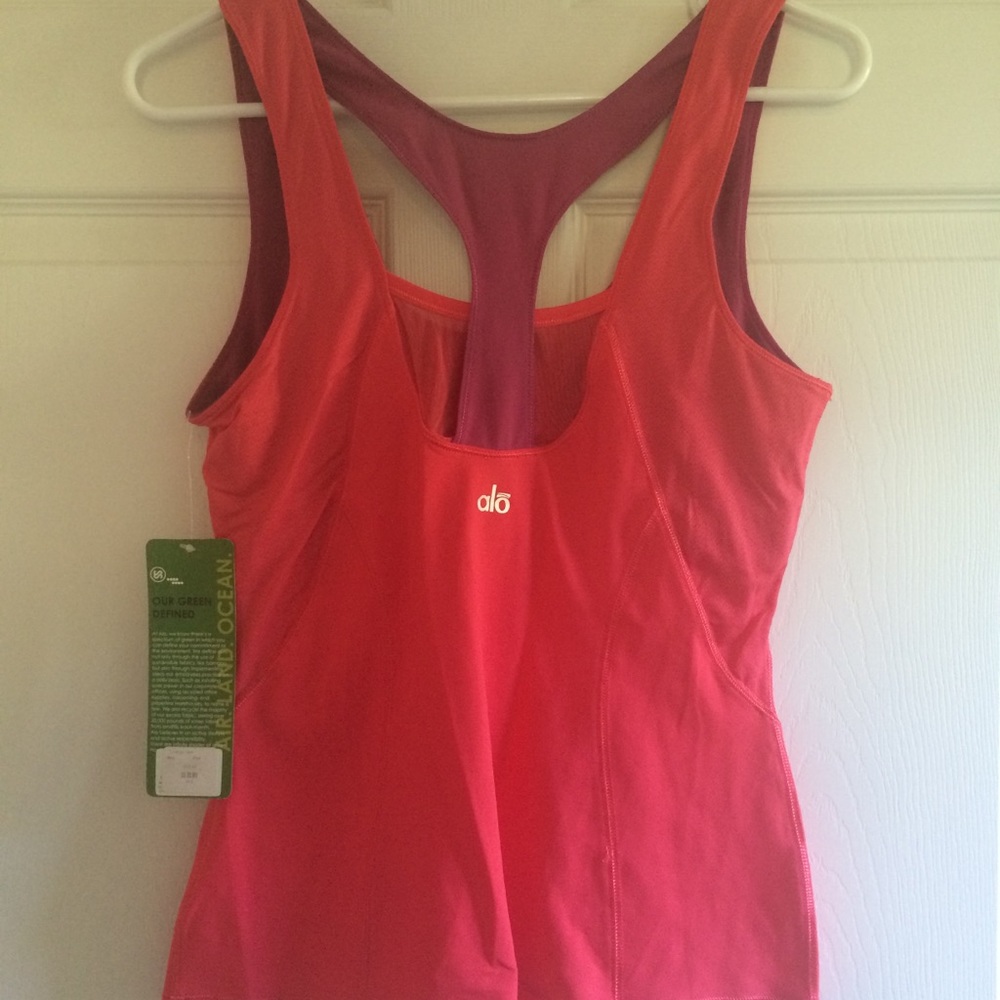 Alo Tank-top - Picture 2 of 2