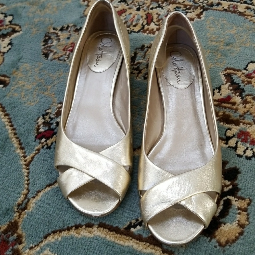 Cole Haan 9.5B sandals
