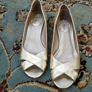 Cole Haan 9.5B sandals