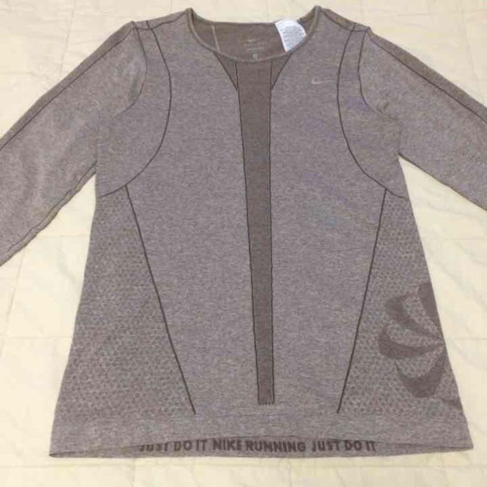 Nike Dri-Fit Top