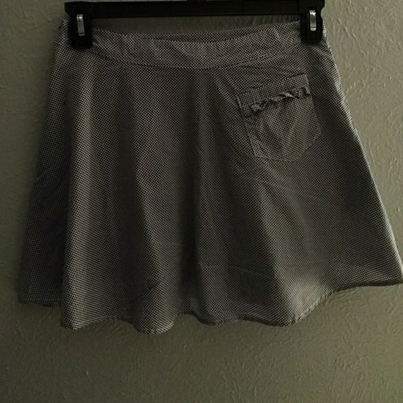 Skort - Picture 3 of 3