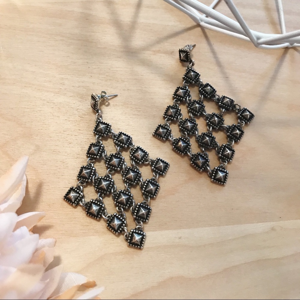 Diamond shape chandelier post earrings - Picture 2 of 4