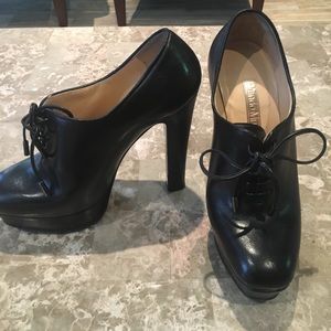 Nandi Muzi laced heels