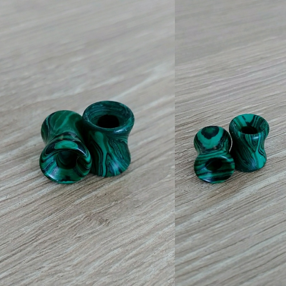 Sold - 0g/8mm Stone Plugs & Tunnels - Picture 4 of 4